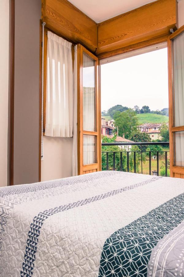 Hotel Plaza Cangas de Onis Exterior photo